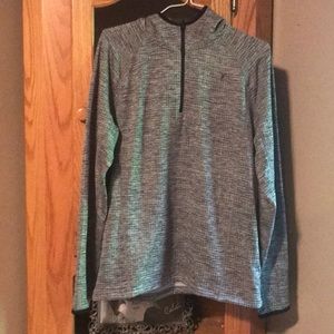 Men’s hooded sweatshirt